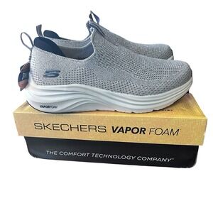 Skechers Vapor Foam Oxulus Wide Fit Mens Size 9  Slipon Memory Foam 232630W